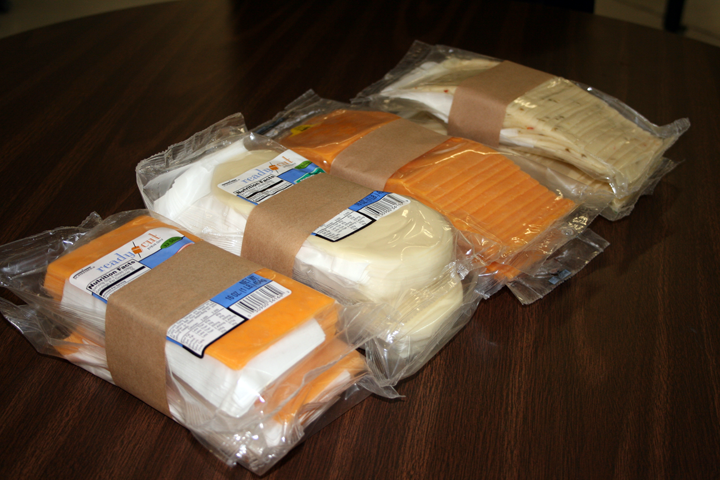 retail banding, display banding, multipacking, unitizing, banding, cheese