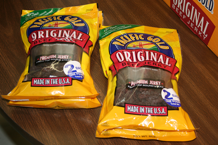 Multipacking, unitizing, label banding, food banding, beef jerky