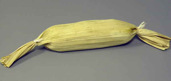 Tamale, Tying, bundling, securing